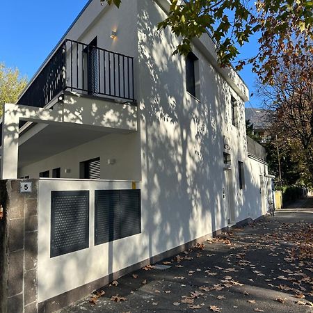Villa Hajdi Q & U Merano Bagian luar foto