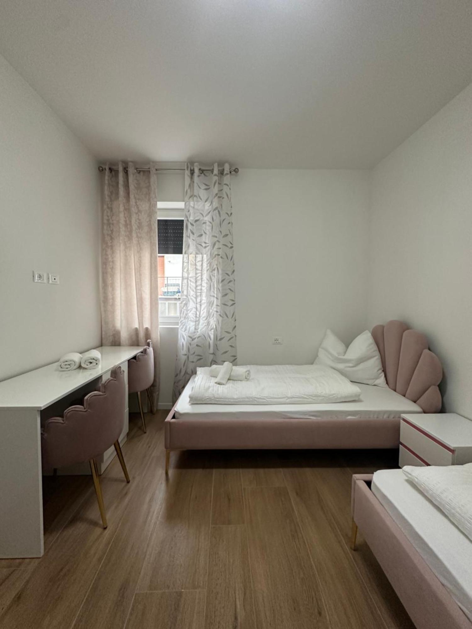 Villa Hajdi Q & U Merano Bagian luar foto